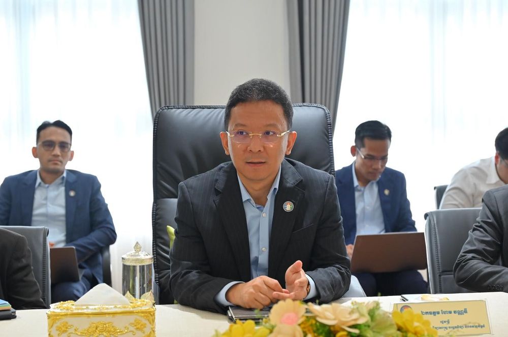 ជំនួបពិភាក្សារវាងក្រសួងឧស្សាហកម្ម វិទ្យាសាស្ត្រ បច្ចេកវិទ្យា និងនវានុវត្តន៍ (ឧ.វ.ប.ន.) និងក្រសួងប្រៃសណីយ៍និងទូរគមនាគមន៍​ (ក.ប.ទ.) ក្នុងប្រធានបទ ស្តីពីកិច្ចសហប្រតិបត្តិការក្នុងការជំរុញការធ្វើបរិវត្តកម្មរដ្ឋាភិបាលឌីជីថល 1
