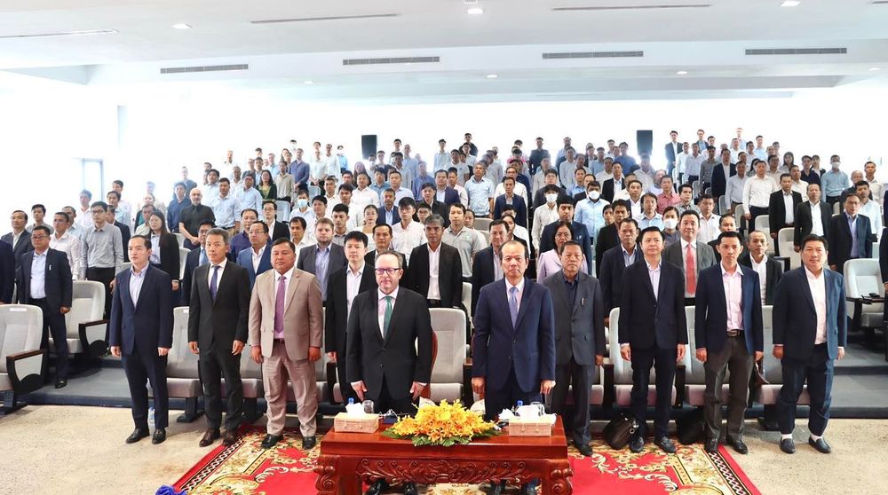 ឯកឧត្តមរដ្ឋមន្រ្តី ជា វ៉ាន់ដេត បានអញ្ជើញជាអធិបតីដ៏ខ្ពង់ខ្ពស់ក្នុងពិធីបើកសន្និសីទស្តីពី "ការជំរុញអភិបាលកិច្ចនិងបច្ចេកវិទ្យាឌីជីថល" ហៅកាត់ថាសន្និសីទ GovTech ជាលើកដំបូង ក្រោមប្រធានបទ “ការជំរុញបរិវត្តកម្មឌីជីថលនៅក្នុងវិស័យសាធារណៈ”