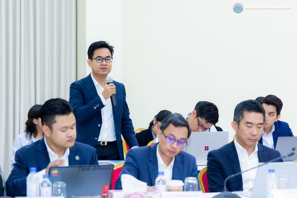 ឯកឧត្តមរដ្ឋមន្ត្រី ជា វ៉ាន់ដេត បានអញ្ជើញជាអធិបតីដឹកនាំកិច្ចប្រជុំលើកទី៦ របស់គណៈកម្មាធិការរដ្ឋាភិបាលឌីជីថល 4