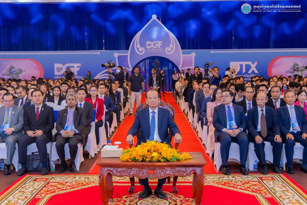ឯកឧត្តមរដ្ឋមន្ត្រី ជា វ៉ាន់ដេត បានអញ្ជើញជាអធិបតីដ៏ខ្ពង់ខ្ពស់ក្នុងពិធីបិទ វេទិការដ្ឋាភិបាលឌីជីថលឆ្នាំ២០២៥ ពិព័រណ៍បច្ចេកវិទ្យាឌីជីថល និងព្រឹត្តិការជាតិ-អន្តរជាតិពាក់ព័ន្ធ 3