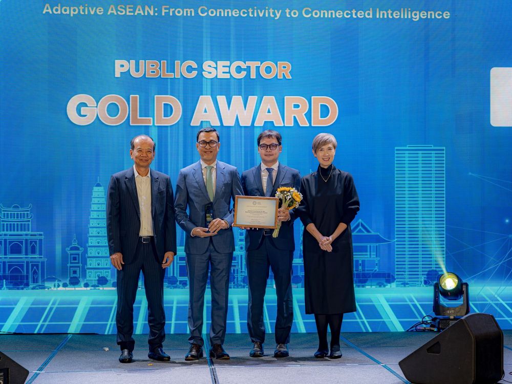 សេចក្តីប្រកាសព័ត៌មាន ស្តីពីថ្នាលគាំពារសង្គមឌីជីថលកម្ពុជា ឈ្នះពានរង្វាន់មាស នៃពានរង្វាន់ឌីជីថលអាស៊ានឆ្នាំ២០២៦ (ASEAN Digital Awards 2026)
