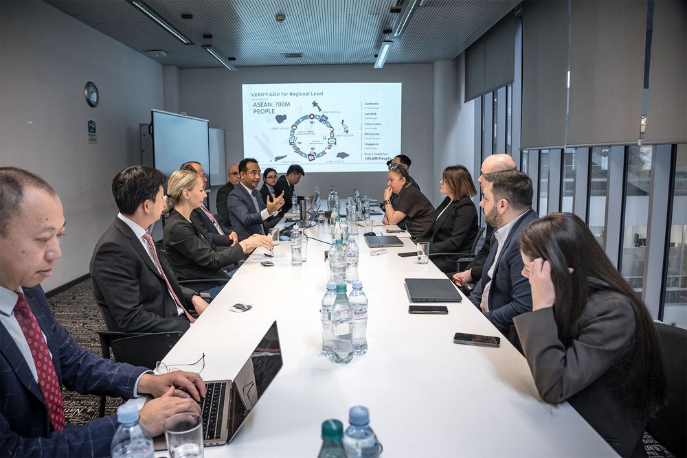 ឯកឧត្ដមរដ្ឋមន្ត្រី ជា វ៉ាន់ដេត ដឹកនាំគណៈប្រតិភូក្រសួងជួបពិភាក្សាជាមួយធនាគារជាតិហ្សកហ្ស៊ី អំពីបរិវត្តកម្មឌីជីថល 1