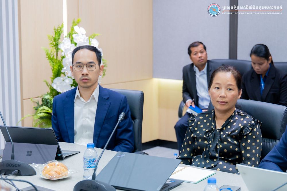 ឯកឧត្តមអគ្គលេខាធិការរង ថោង សុពីមករា បានអញ្ជេីញចូលរួមកិច្ចប្រជុំពិភាក្សាជាមួយទីប្រឹក្សាច្បាប់និងទីប្រឹក្សាបច្ចេកទេសបារាំងនៃគម្រោងរបស់ Agence Francaise de Developpement (AFD) 2