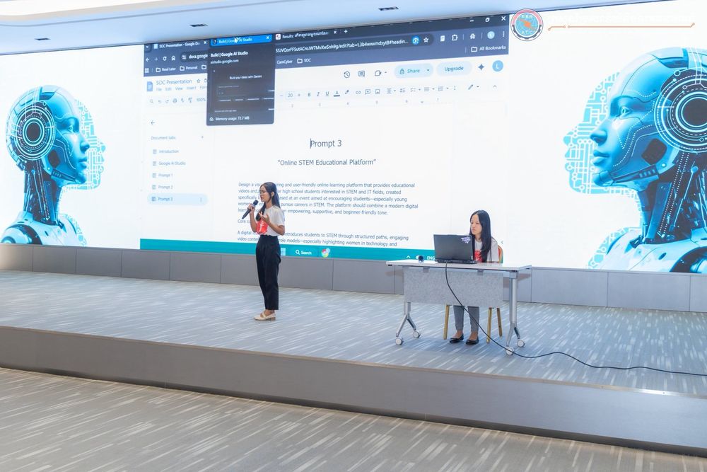 អបអរសាទរទិវាអន្តរជាតិ “ក្មេងស្រីក្នុងវិស័យបច្ចេកវិទ្យាគមនាគមន៍និងព័ត៌មាន”ឆ្នាំ២០២៦
 3