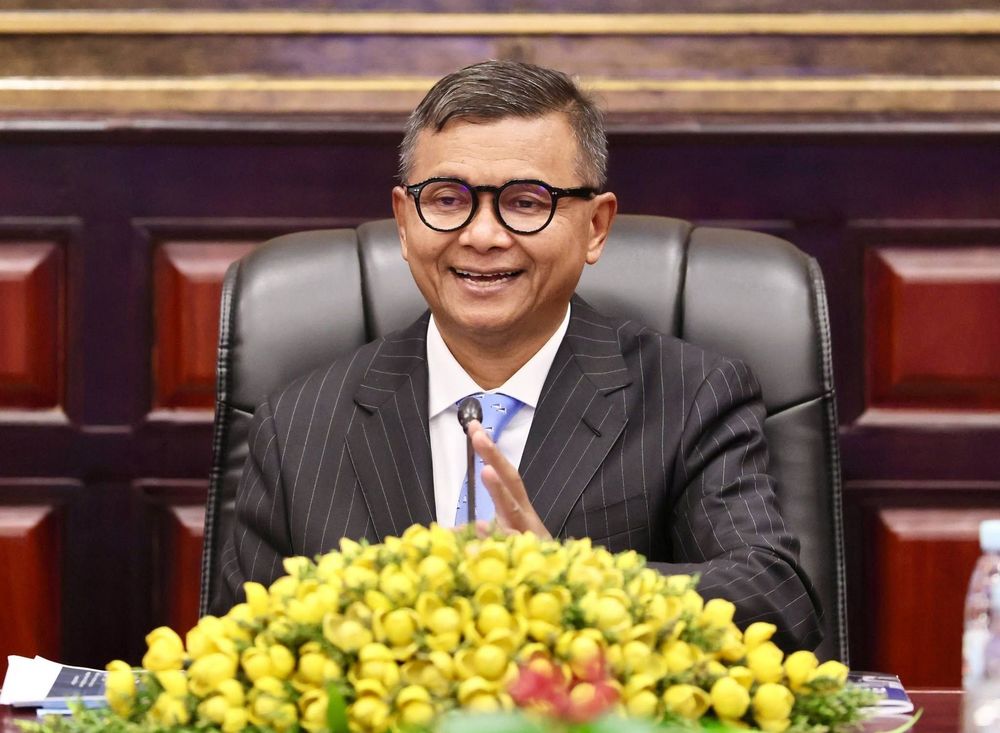 កិច្ចប្រជុំក្រុមប្រឹក្សាភិបាលនៃមជ្ឈមណ្ឌលបច្ចេកវិទ្យាផលិតកម្មឌីជីថល កម្ពុជា-ជប៉ុន (CJDM) 1