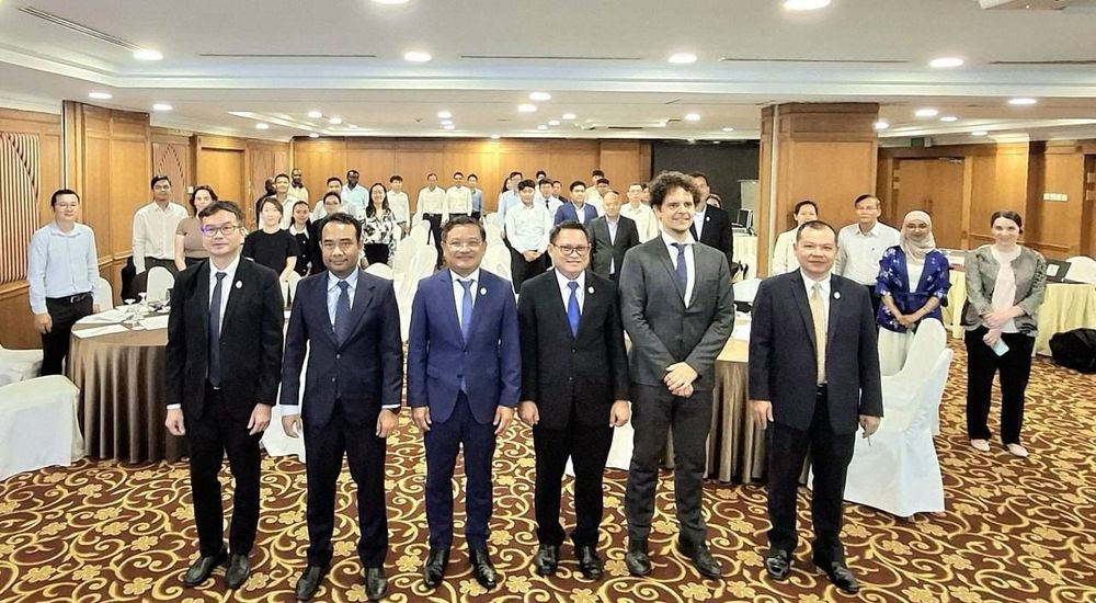 ក្រសួងសុខាភិបាល បើកសិក្ខាសាលាពិគ្រោះយោបល់បច្ចេកទេស និងផ្ទៀងផ្ទាត់ផែនការមេនិម្មាបនកម្មសហគ្រាសសុខាភិបាលឌីជីថលកម្ពុជា (CamDHEA)