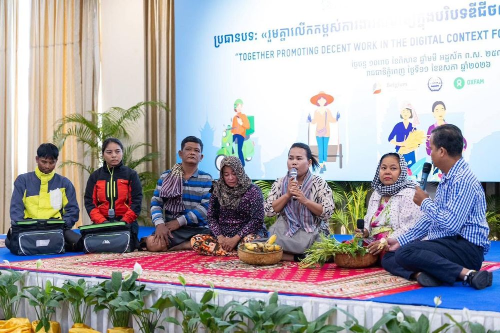 ឯកឧត្តម ហេង សួរ លើកទឹកចិត្តបងប្អូនប្រកបមុខរបរនិងការងារសេដ្ឋកិច្ចក្រៅប្រព័ន្ធងាកមកចាប់ឱកាសការងារឱ្យក្នុងប្រព័ន្ធដើម្បីទទួលបាននូវអត្ថប្រយោជន៍កាន់តែប្រសើរពីរបបសន្តិសុខសង្គម 4