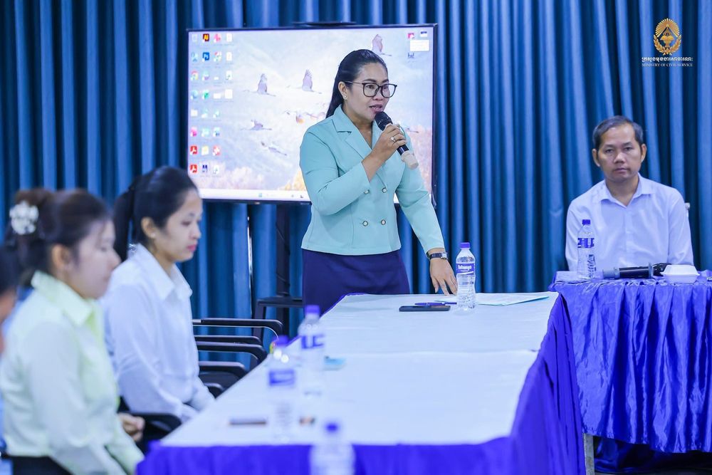 ក្រសួងមុខងារសាធារណៈ ពង្រឹងសមត្ថភាពឌីជីថល សម្រាប់កិច្ចការរដ្ឋបាល និងប្រព័ន្ធគ្រប់គ្រងទិន្នន័យមន្ត្រីជូនមន្ត្រីមន្ទីមុខងារសាធារណៈរាជធានី-ខេត្ត 
 5