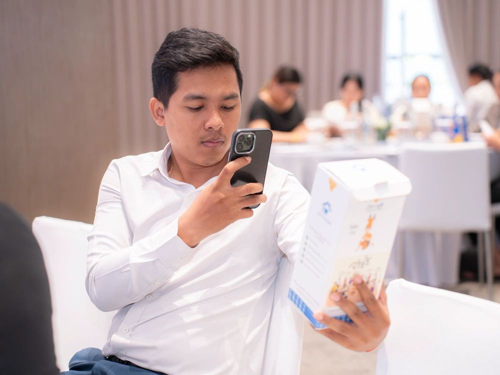 ទិដ្ឋភាពមួយថ្ងៃពេញវគ្គទី៣នៃវគ្គបណ្តុះបណ្តាល "មូលដ្ឋាននៃការចាប់យកឌីជីថលសម្រាប់សេដ្ឋកិច្ចក្រៅប្រព័ន្ធ" (Digital Adoption Foundation for Informal Economy) 5