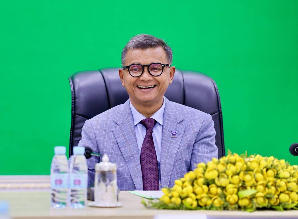 ជំនួបសម្ដែងការគួរសម និងសំណេះសំណាលជាមួយក្រុមនិស្សិតជ័យលាភីអាហារូបករណ៍រដ្ឋាភិបាលបារាំង (Bourse France Excellence) សហភាពអឺរ៉ុប (EU-AFD) និងមូលនិធិ Pierre Fabre
1