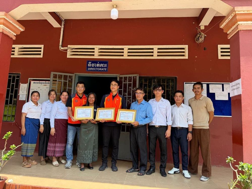 អនុវិទ្យាល័យ ហ៊ុន សែន រលួស ទទួលបានការបំពាក់បន្ទប់សិក្សាឌីជីថល និងប្រព័ន្ធទឹកស្អាត ក្រោមជំនួយពីសមាគម DIVA